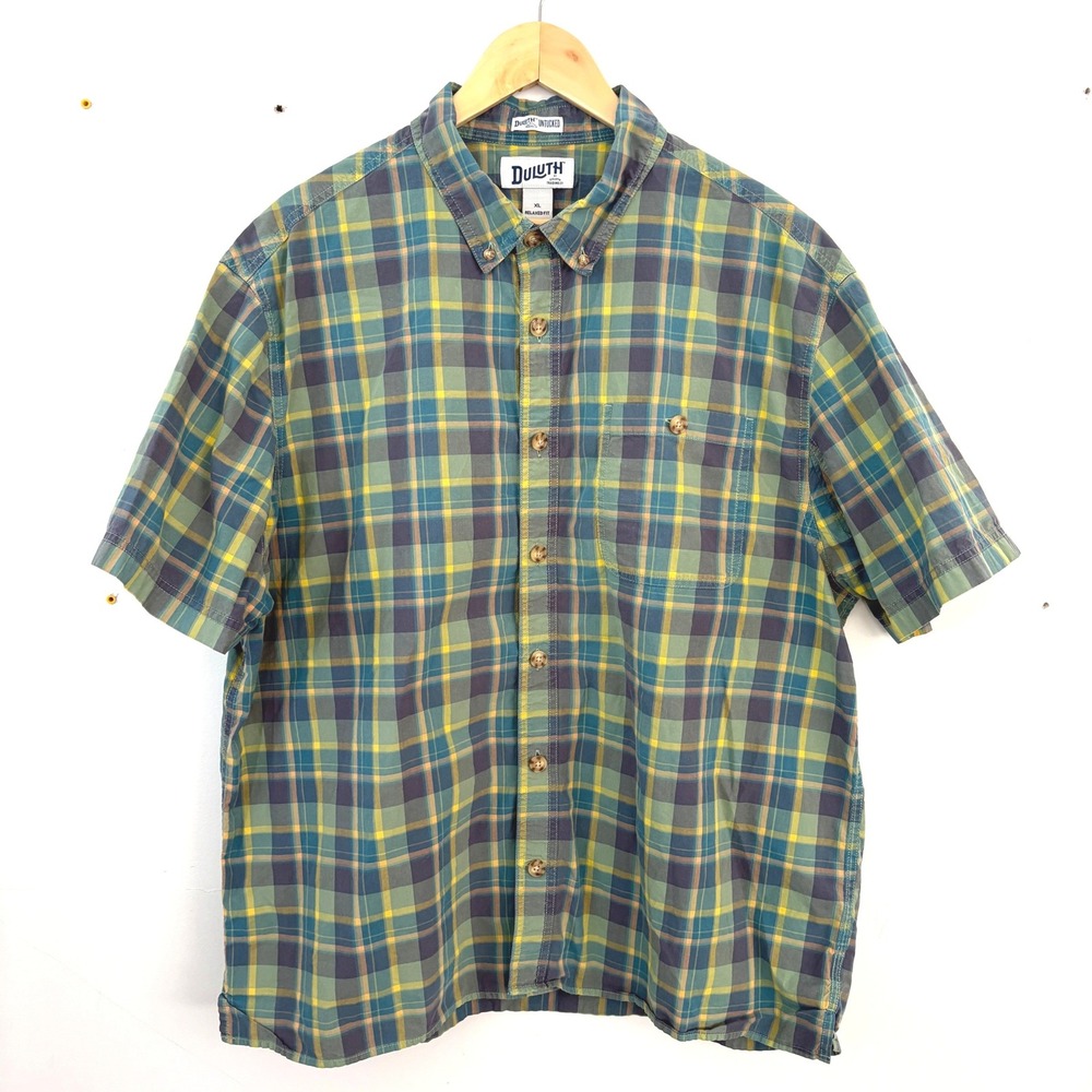 Duluth Trading Co‎ Untucked Mens XL Relaxed Fit Short Sleeve Plaid Button Shirt